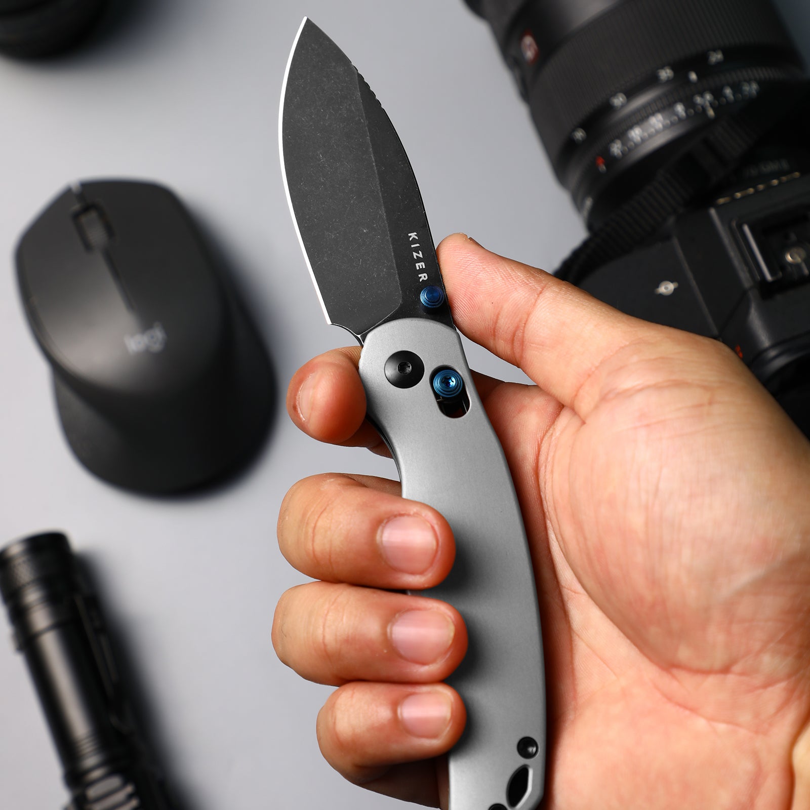 Phoca CD | Kizer Clutch Lock™ | 14C28N | Norplex UltreX™ Micarta | KizerV™ 3781CDA1