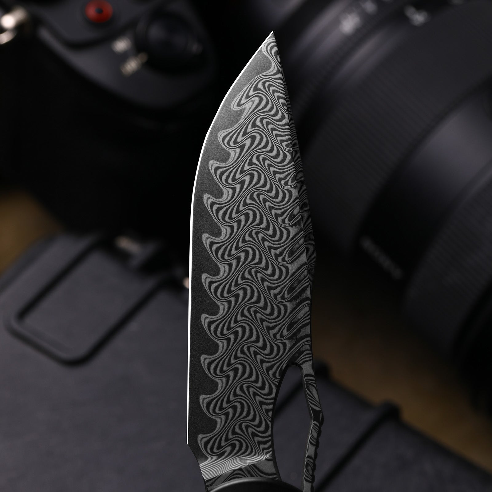 Allure | Balanced Form | Black Acid Damascus | Titanium & Panama Rosewood | KizerB™ 4763LDA3