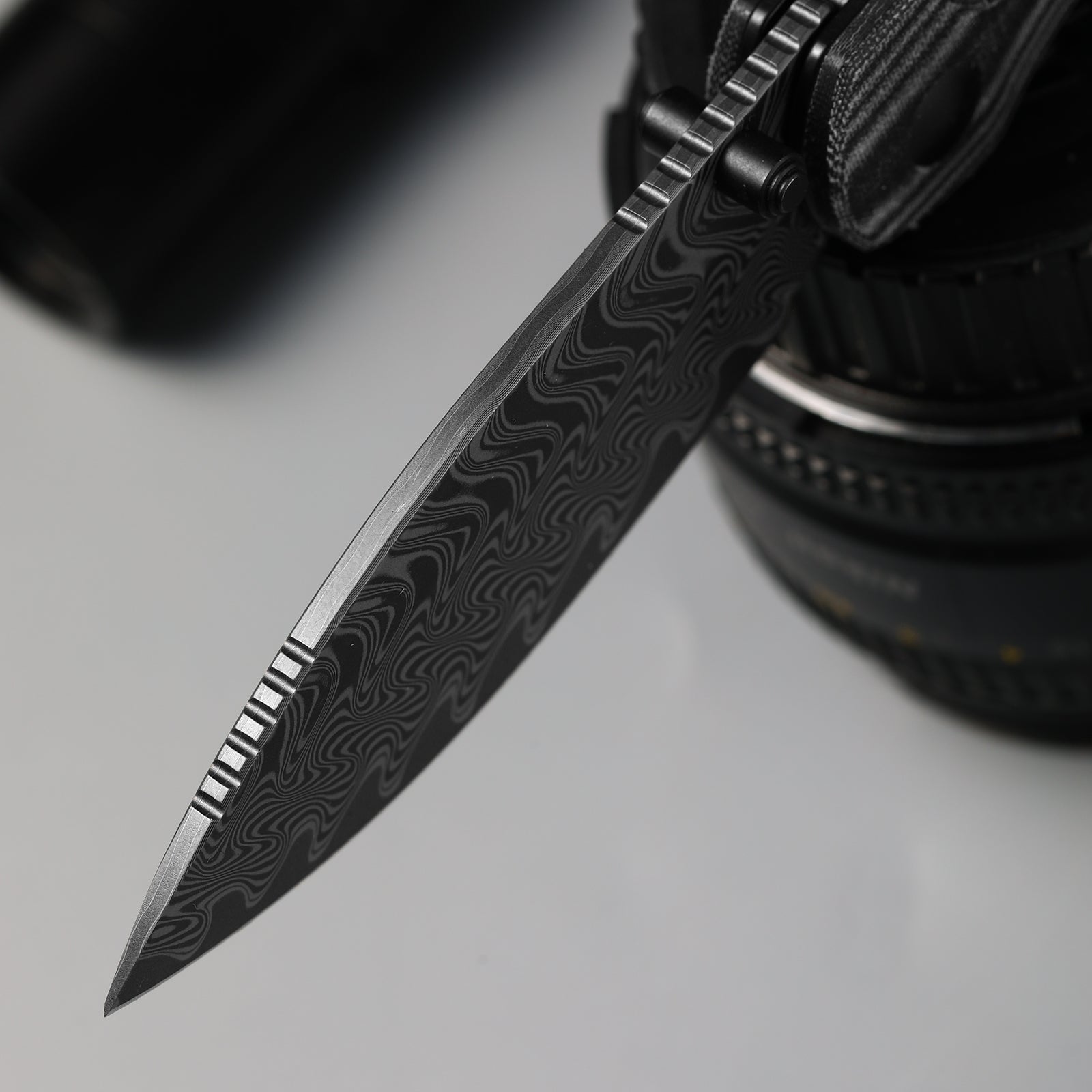 Phoca CD | Kizer Clutch Lock™ | 14C28N | Norplex UltreX™ Micarta | KizerV™ 3781CDA1